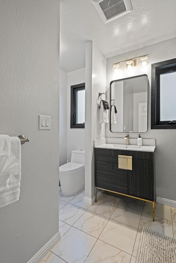 Marbella Lane - 3Br Penthouse Executive Suite, Sfo, Parking Brisbane Bagian luar foto
